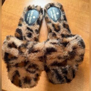 Kate Spade Fuzzy Animal Print Slippers SZ 7